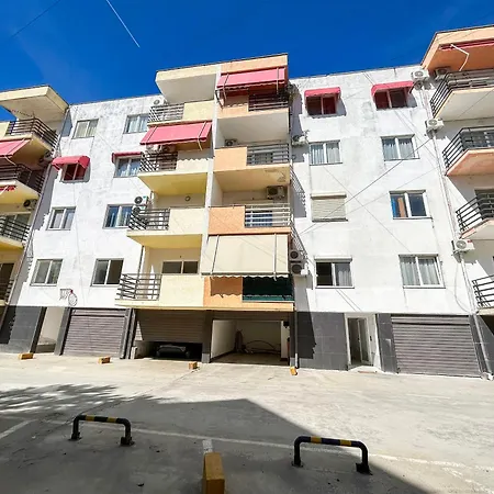 1 Bedroom 829 *